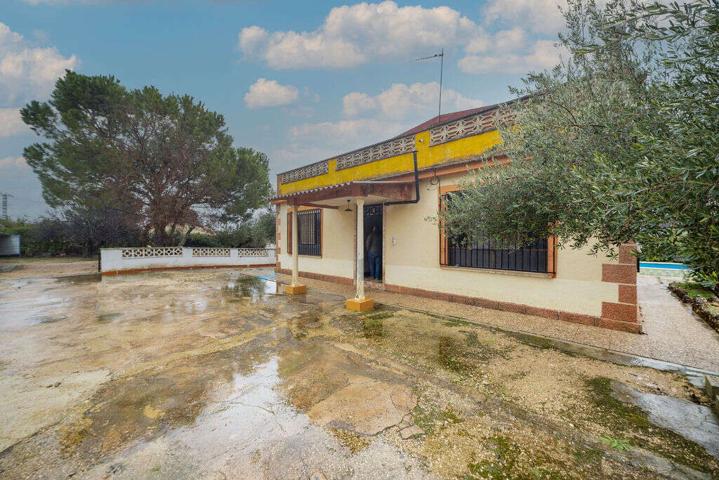 🏡 Chalet independiente con piscina y gran parcela en Gaianes – Tranquilidad, espacio y naturaleza photo 0