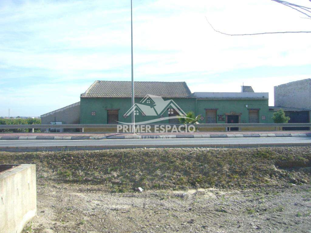 CASA EN VENTA EN ALMORADI photo 0