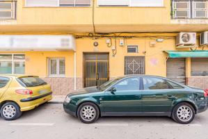 🏠 Tu próximo hogar en Pinoso te está esperando – Espacioso piso de 3 dormitorios con excelente ubicación photo 0