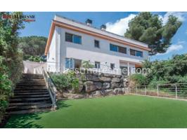Espectaculares vistas al mar, exquisita vivienda en venta. Cabrils photo 0