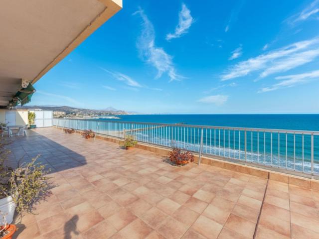 Piso En venta en El Campello photo 0