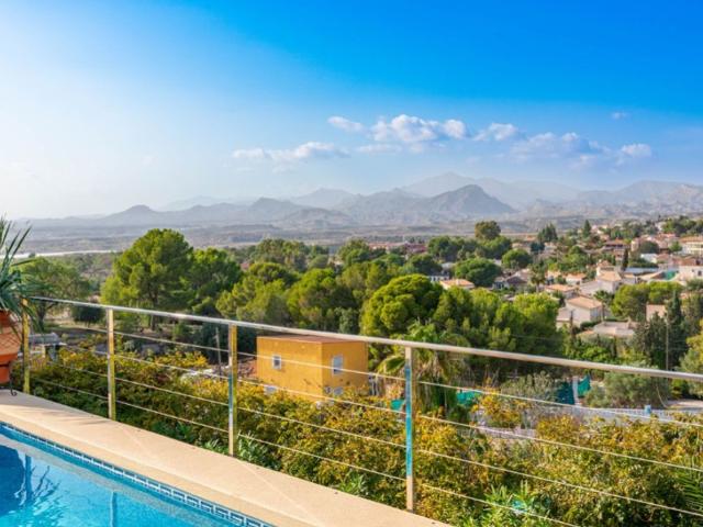 Villa En venta en Busot photo 0
