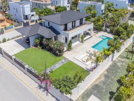Villa En venta en Sant Joan D'Alacant photo 0