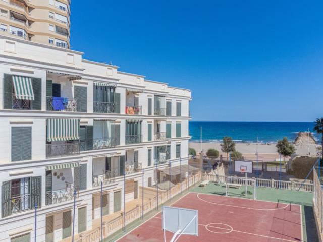 Piso En venta en El Campello photo 0