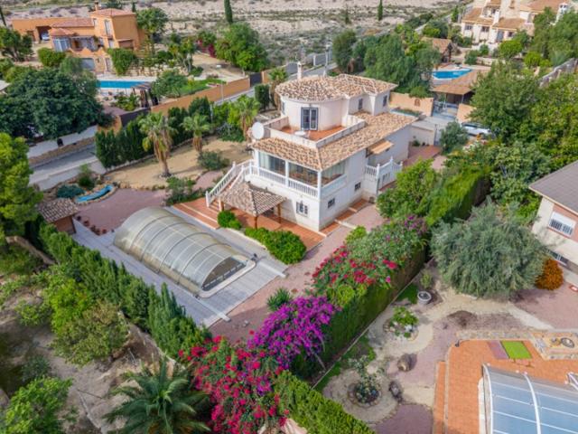 Villa En venta en Alicante - Alacant photo 0