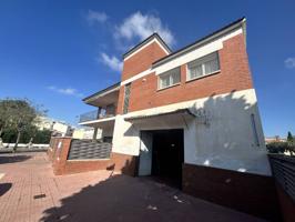 Casa a la venta en Cambrils photo 0