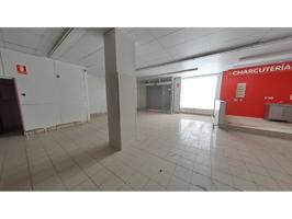 Amplio Local Comercial en Los Bloques- Calle Colón: 770 m2- PARA CUALQUIER ACTIVIDAD. photo 0