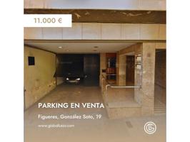 Parking En venta en Carrer De González De Soto, 19, Figueres photo 0