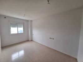 Piso en venta en Sanlúcar la Mayor photo 0