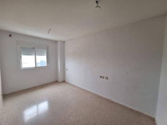 Piso en venta en Sanlúcar la Mayor photo 0