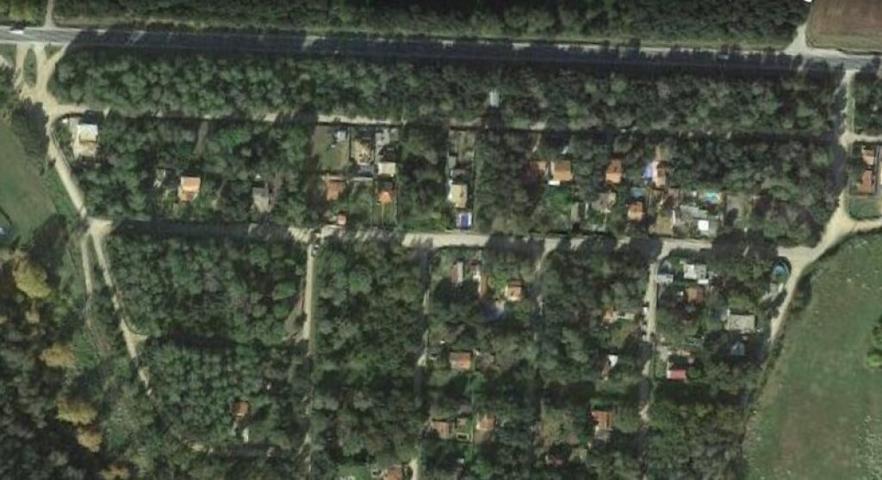Terreno de 925 m² en urbanizacion tranquila photo 0