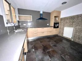 Piso En venta en Avenida De Sant Jordi, 25, Reus photo 0