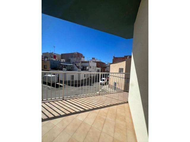 ¡Fantástico piso en venta en Amposta, Casc Antic! photo 0