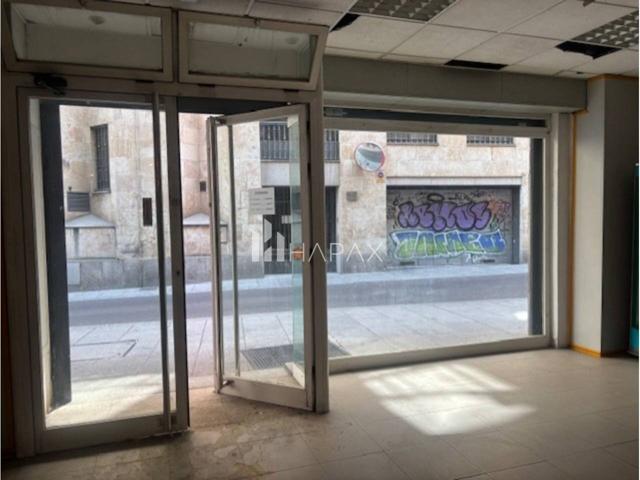 Venta de local comercial en Salamanca Capital photo 0