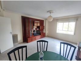 Venta de piso en plena Avenida Federico Anaya photo 0