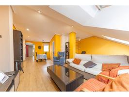 PISO VENTA CALLE LA GLORIA photo 0