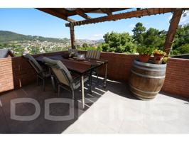 SANT VICENÇ DELS HORTS – SANT ANTONI Casa reformada a 4 vientos en parcela de 1800 m2 con garaje y piscina photo 0