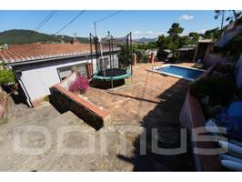 SANT VICENÇ DELS HORTS – SANT ANTONI Casa reformada a 4 vientos en parcela de 1800 m2 con garaje y piscina photo 0