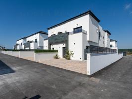 Casa En venta en Santa Pola photo 0