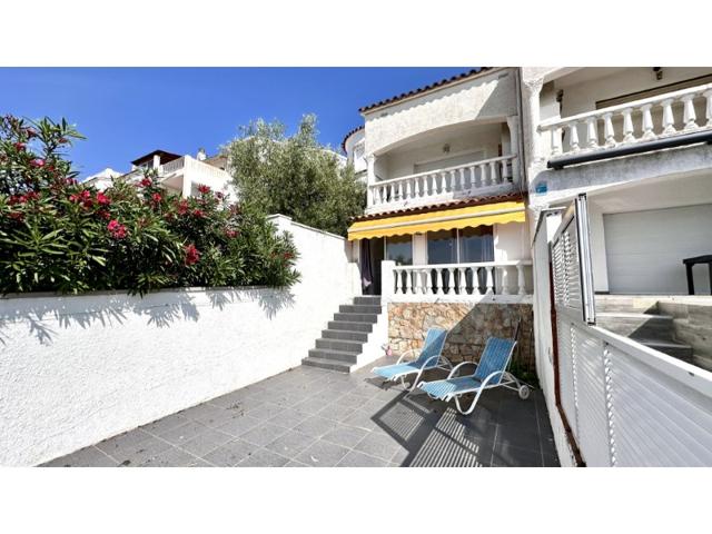 Piso En venta en Empuriabrava photo 0