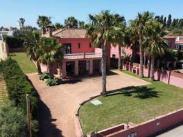 Villa En venta en Conil De La Frontera photo 0