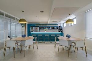 Oficina en alquiler en Calle de Rosario Pino photo 0