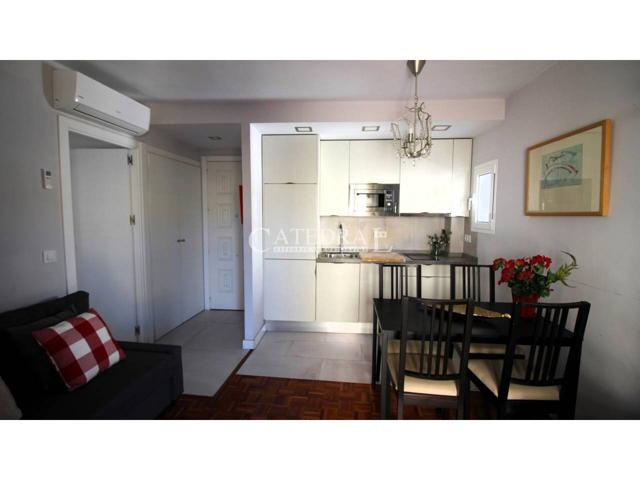 Piso en alquiler en Calle Abad Gordillo, Plaza de la Gavidia-San Lorenzo, Centro, Sevilla photo 0