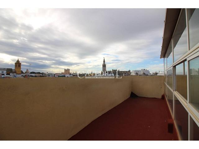 Ático en venta en C-Francos, Santa Cruz, Centro, Sevilla. photo 0