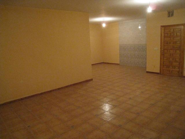 Se venden Locales Almacén Bodega Acondicionados photo 0