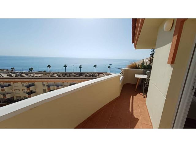 Se vende - alquila vivienda ático de 3 dormitorios vistas al mar photo 0