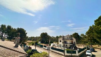 Villa En venta en Mont-roig del Camp photo 0