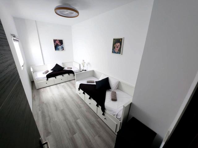 ¡OPORTUNIDAD DE INVERSIÓN ÚNICA EN ARMEÑIME! photo 0