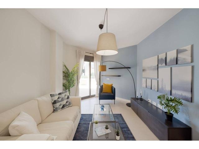 Venta de piso en Vélez-Málaga photo 0