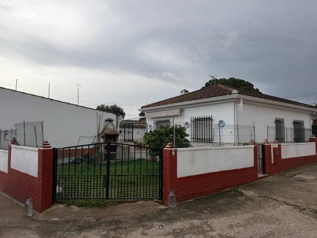 Preciosa parcela con chalet carretera de Valverde photo 0