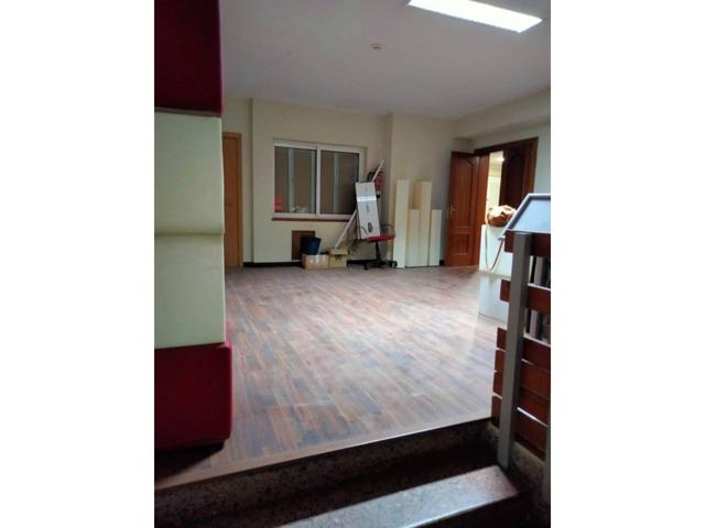 Local en alquiler photo 0