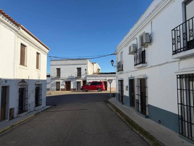 Casa en Olivenza con gran patio photo 0