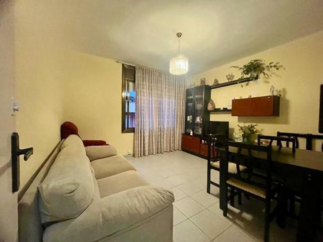 Piso En venta en Sant Adrià de Besòs photo 0