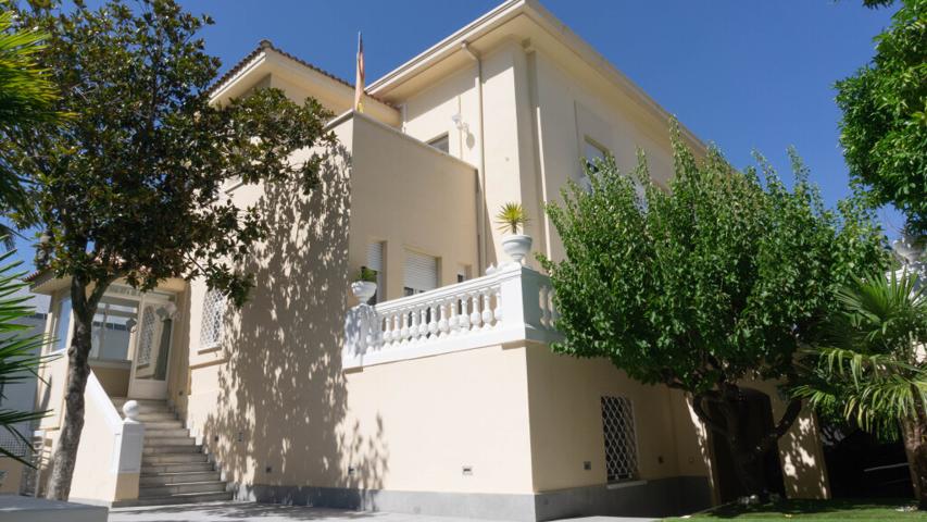 Casa-Chalet en Venta en Madrid Madrid UNIVERSIDAD photo 0