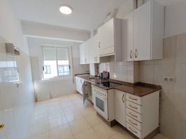 Apartamento vacío céntrico photo 0
