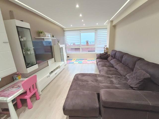 Venta de piso en Vigo photo 0