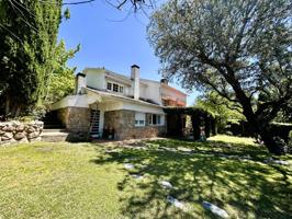 Casa En venta en Cerro Alarcón , Valdemorillo photo 0