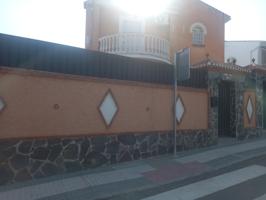 Casa-Chalet en Venta en Albolote Granada photo 0