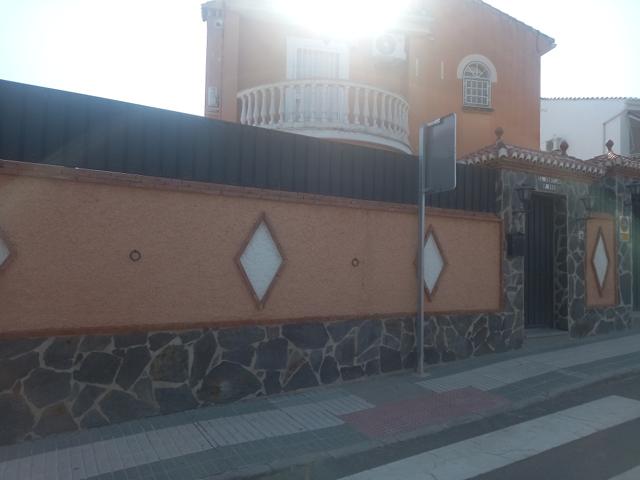 Casa-Chalet en Venta en Albolote Granada photo 0