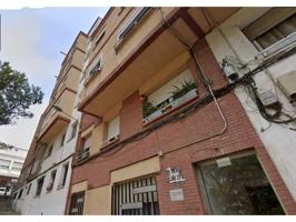 Venta de piso en Ripollet photo 0