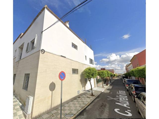 Venta de Casa Pareada en Bormujos photo 0