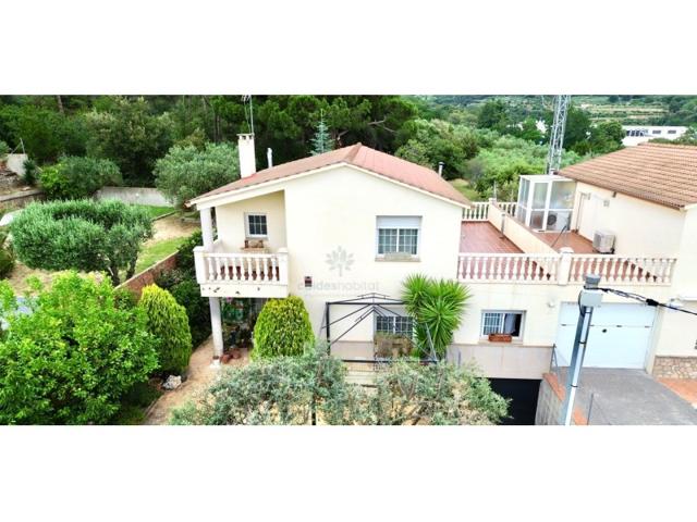 Casa En venta en Caldes De Montbui photo 0