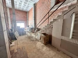 LOCAL CON VIVIENDA photo 0