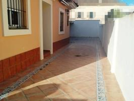 Unifamiliar Separadas En venta en Bollullos De La Mitacion photo 0