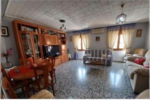 Oportunidad única, Piso en venta en La Roda, Albacete photo 0