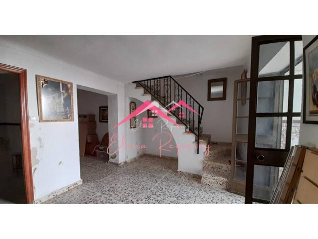 Casa a 5 minutos del centro de Lucena photo 0